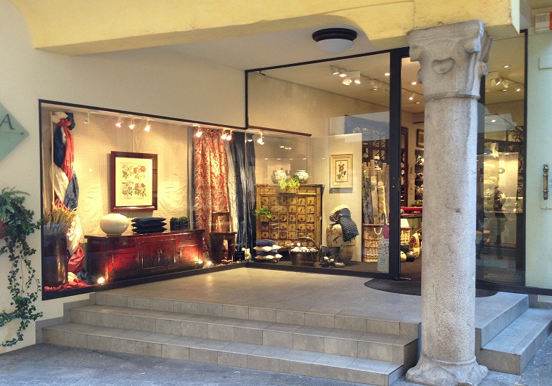 Idea sa interno decorazione e arredamento a lugano indirizzi e ... Immagini arredamenti interni