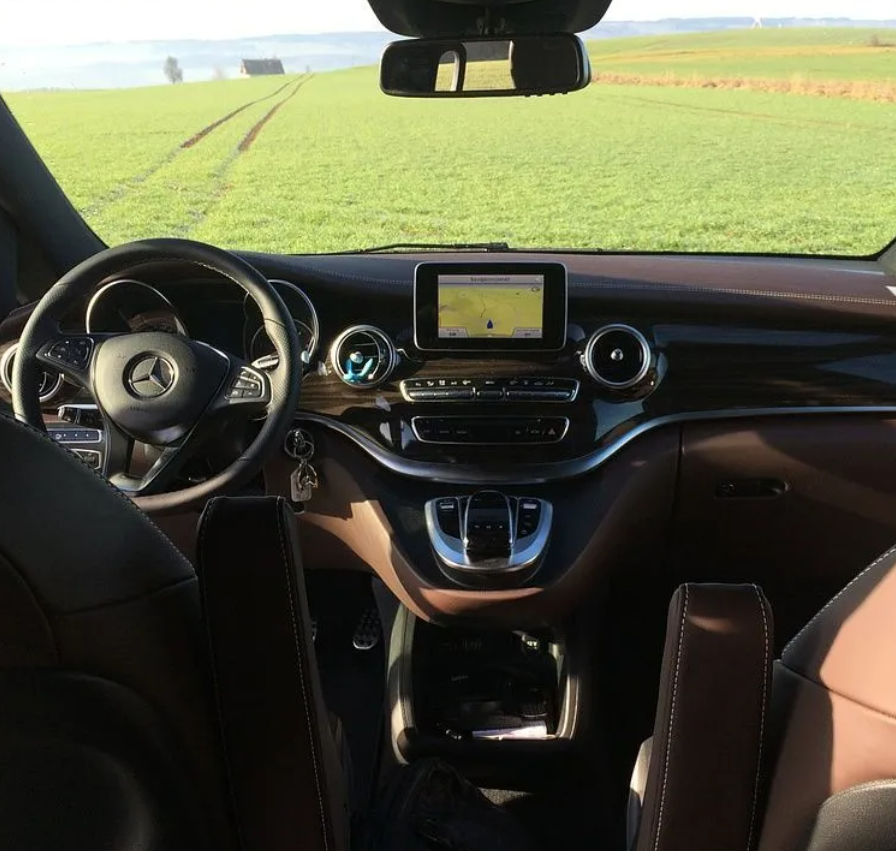 Ennetsee-Taxi GmbH - Klicken, um das Panorama Bild vergrössert darzustellen