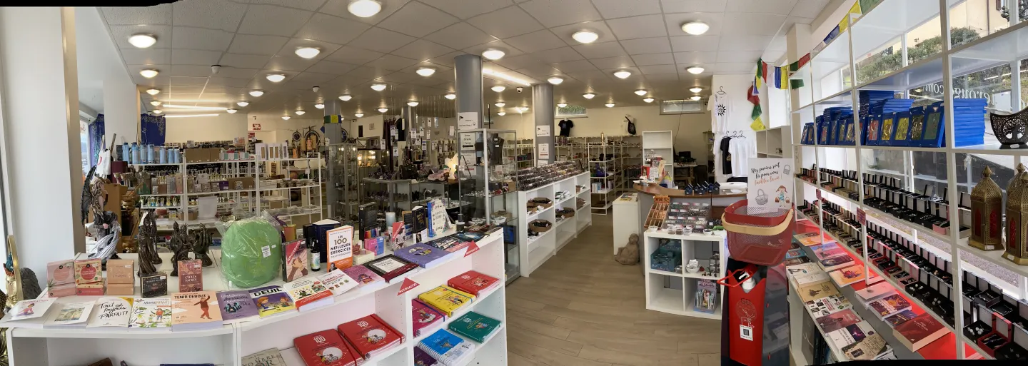 Boutique ésotérique Bougie Rouge - Cliccare per ingrandire l’immagine panoramica