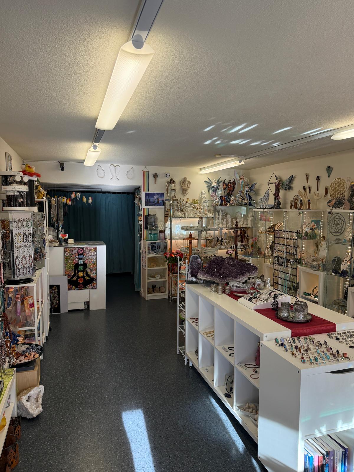 Naturwesen & Kristalle