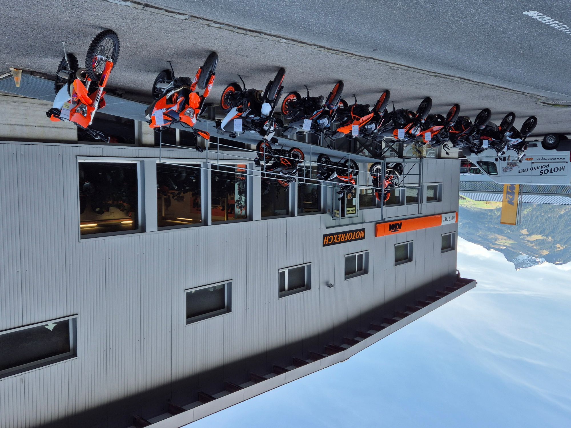 Motos Roland Frey GmbH - Klicken, um das Panorama Bild vergrössert darzustellen