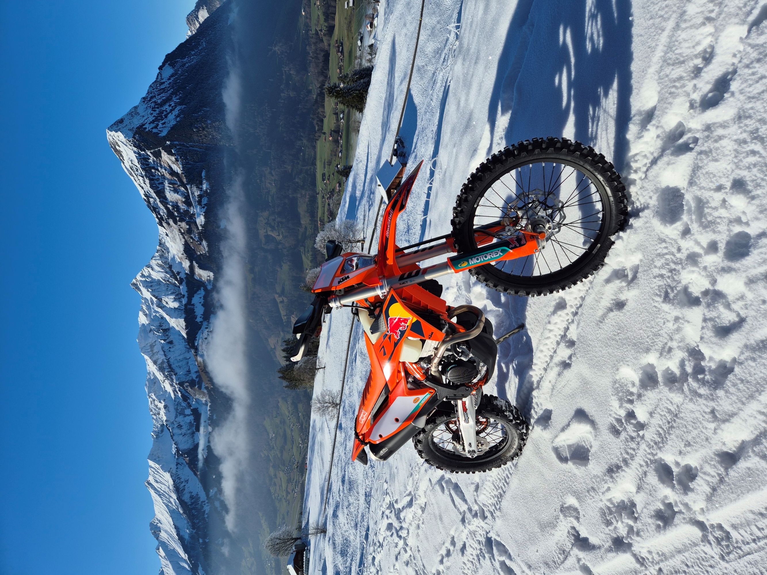 Motos Roland Frey GmbH - Klicken, um das Panorama Bild vergrössert darzustellen