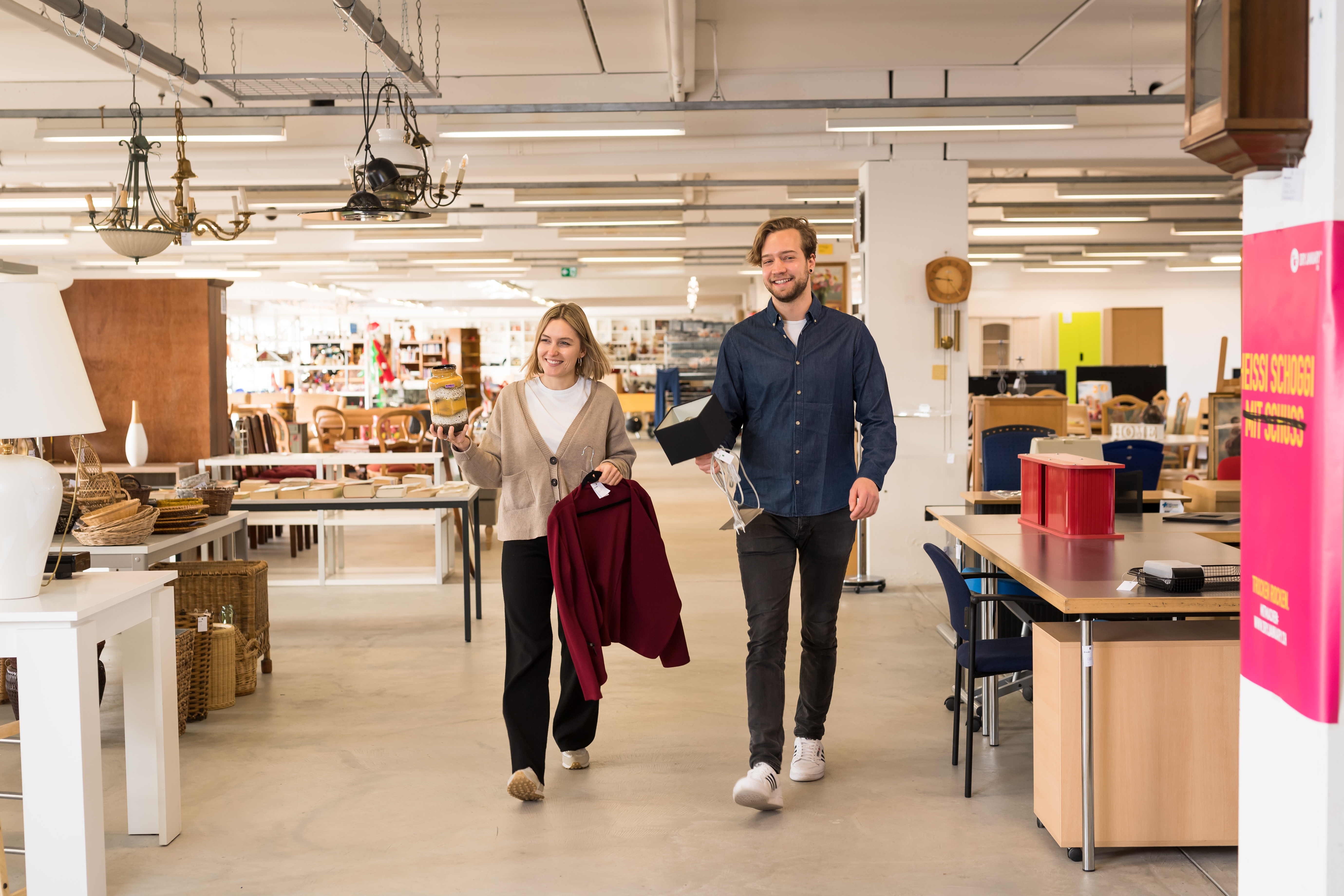 Blaukreuz-Brocki Niederlenz - Klicken, um das Panorama Bild vergrössert darzustellen