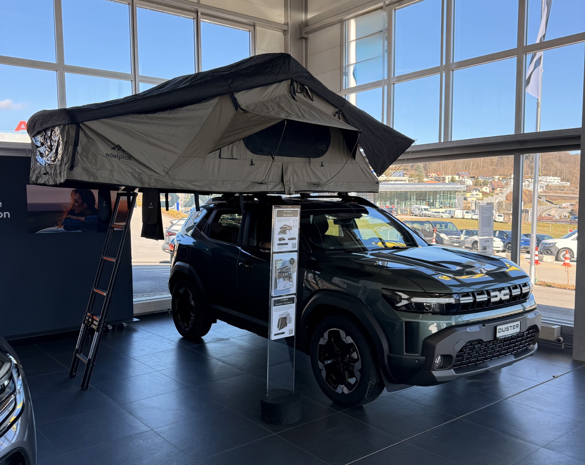 Bertschy Automobiles SA - Klicken, um das Panorama Bild vergrössert darzustellen