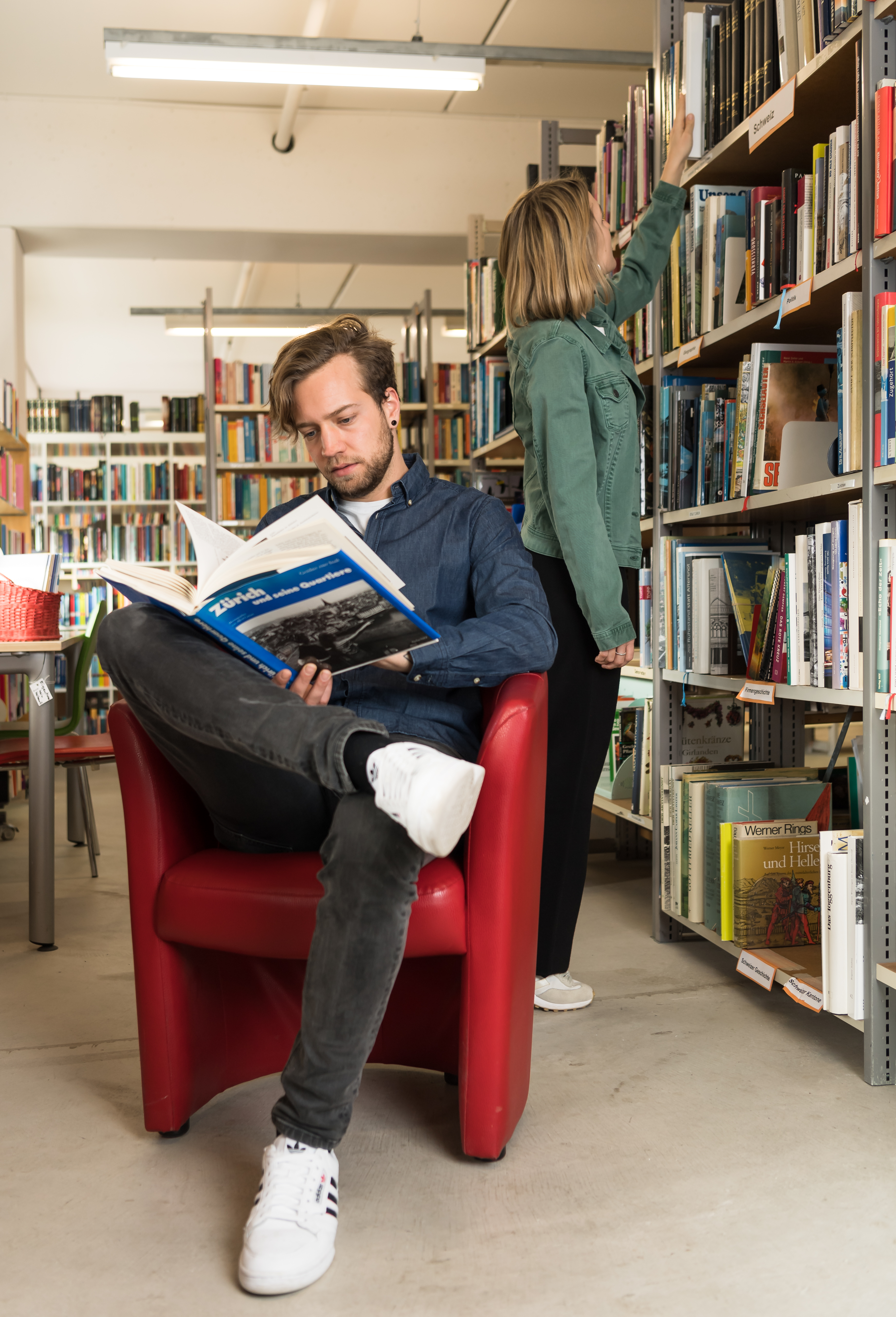 Blaukreuz-Brocki Niederlenz - Klicken, um das Panorama Bild vergrössert darzustellen