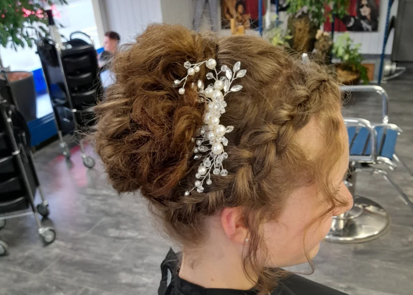 Sunne Coiffeur Nägeli