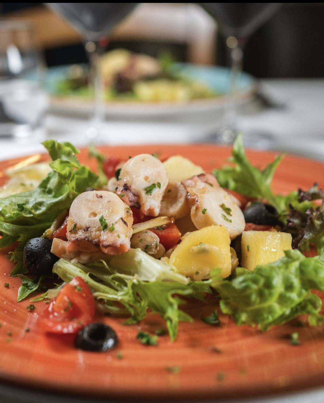 Grotto Reina - Klicken, um das Panorama Bild vergrössert darzustellen