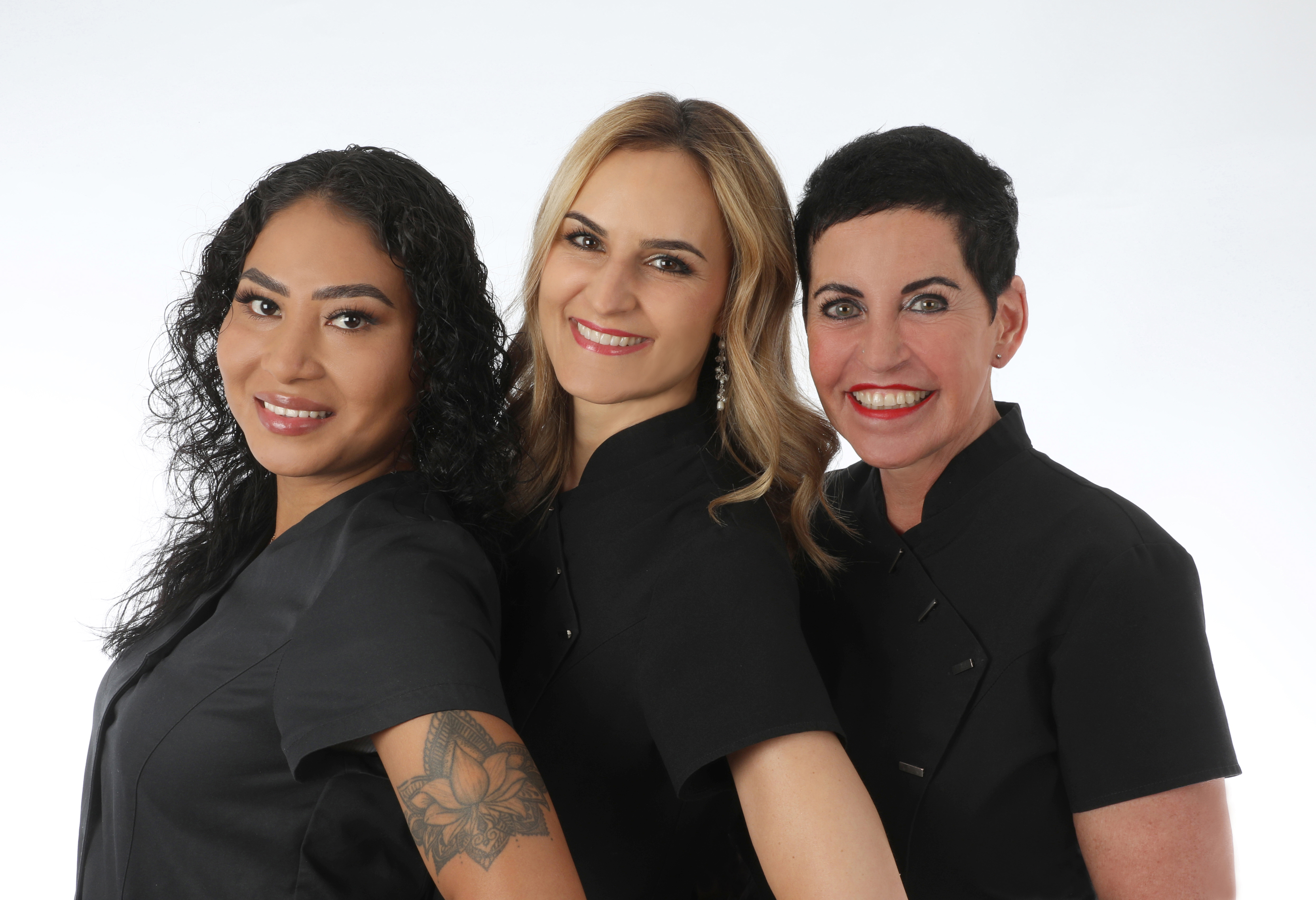 Logo Beauty Center Team