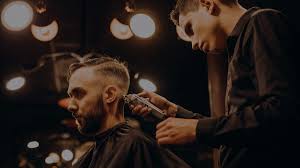 Adam Barbershop Coiffeur, Inhaber Khaled