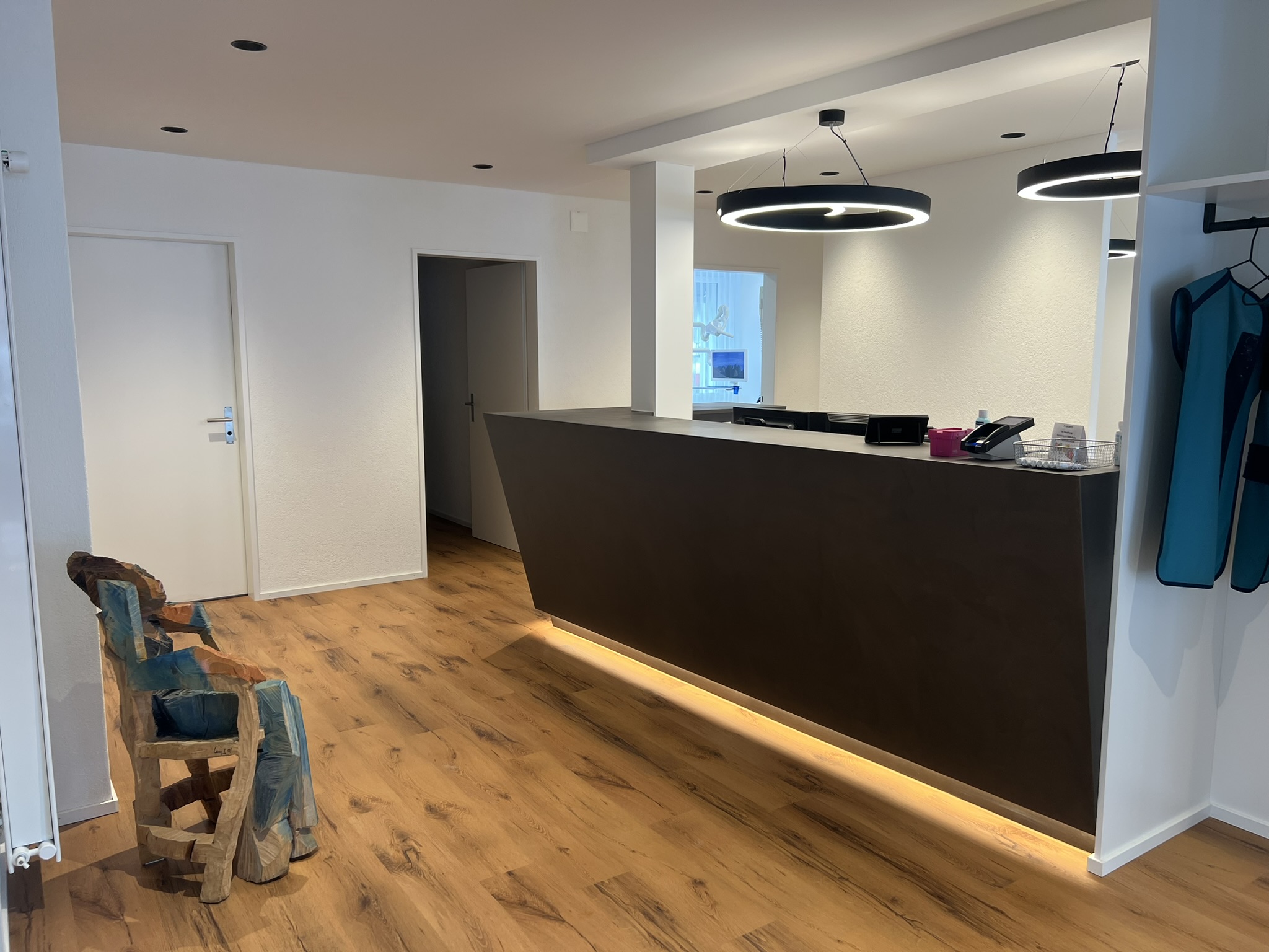 Dr. med. dent. Philippe Biel, Dr. Biel Zahnärzte AG-Logo