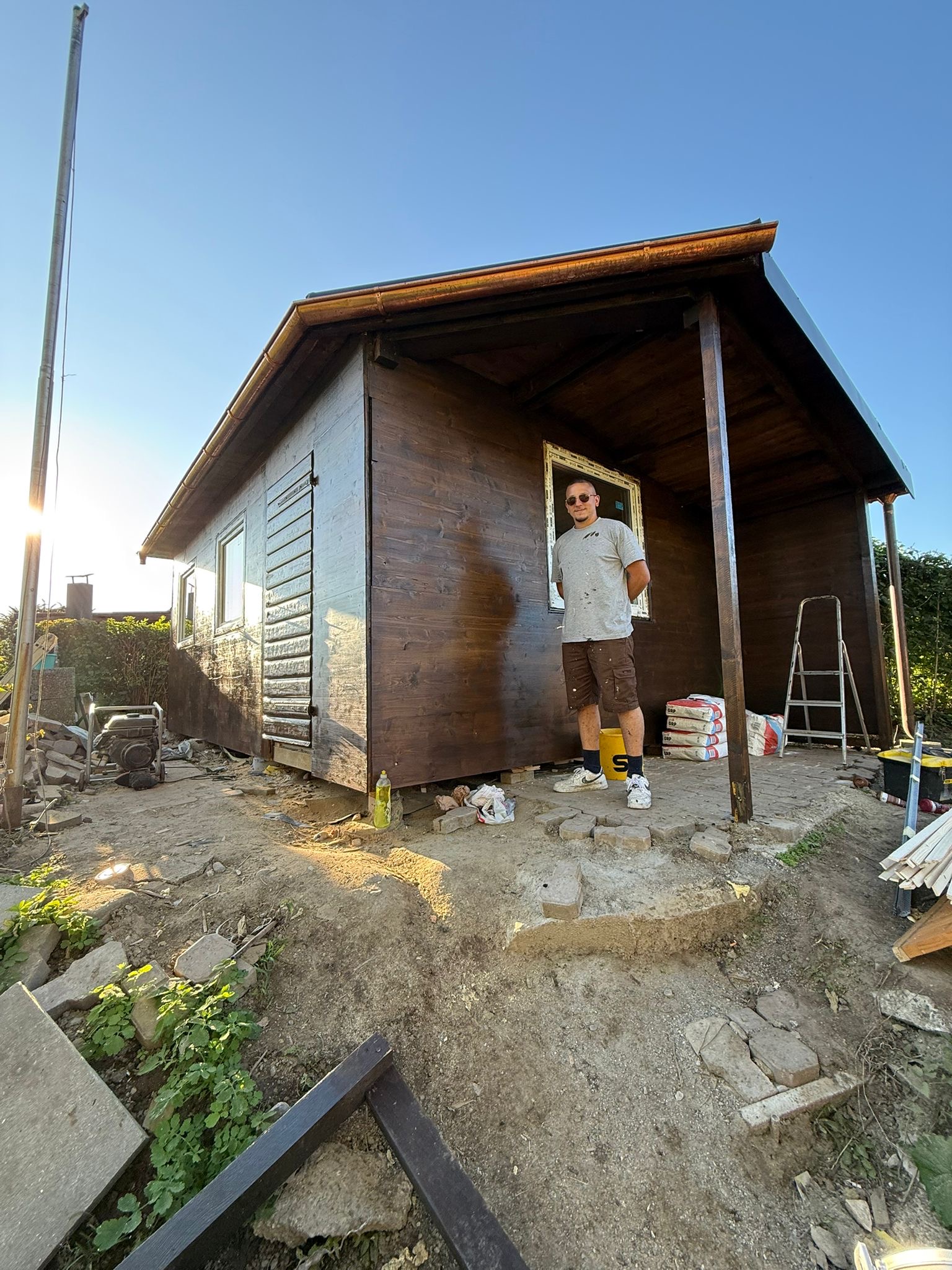 QMC Maler - Schimmel Renovationen - Klicken, um das Panorama Bild vergrössert darzustellen
