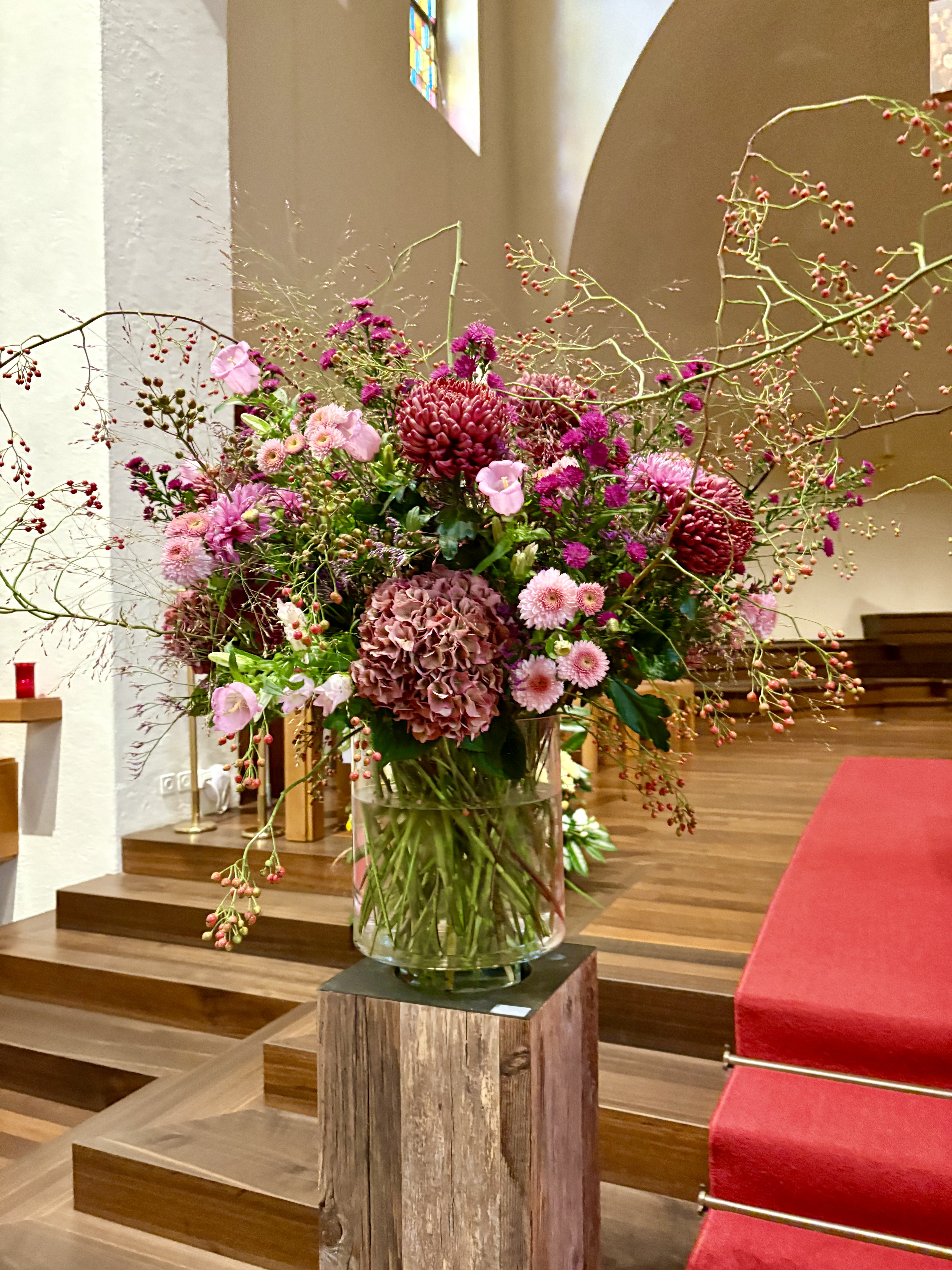 Toscanini GmbH, Blumen & Ambiente – click to enlarge the panorama picture