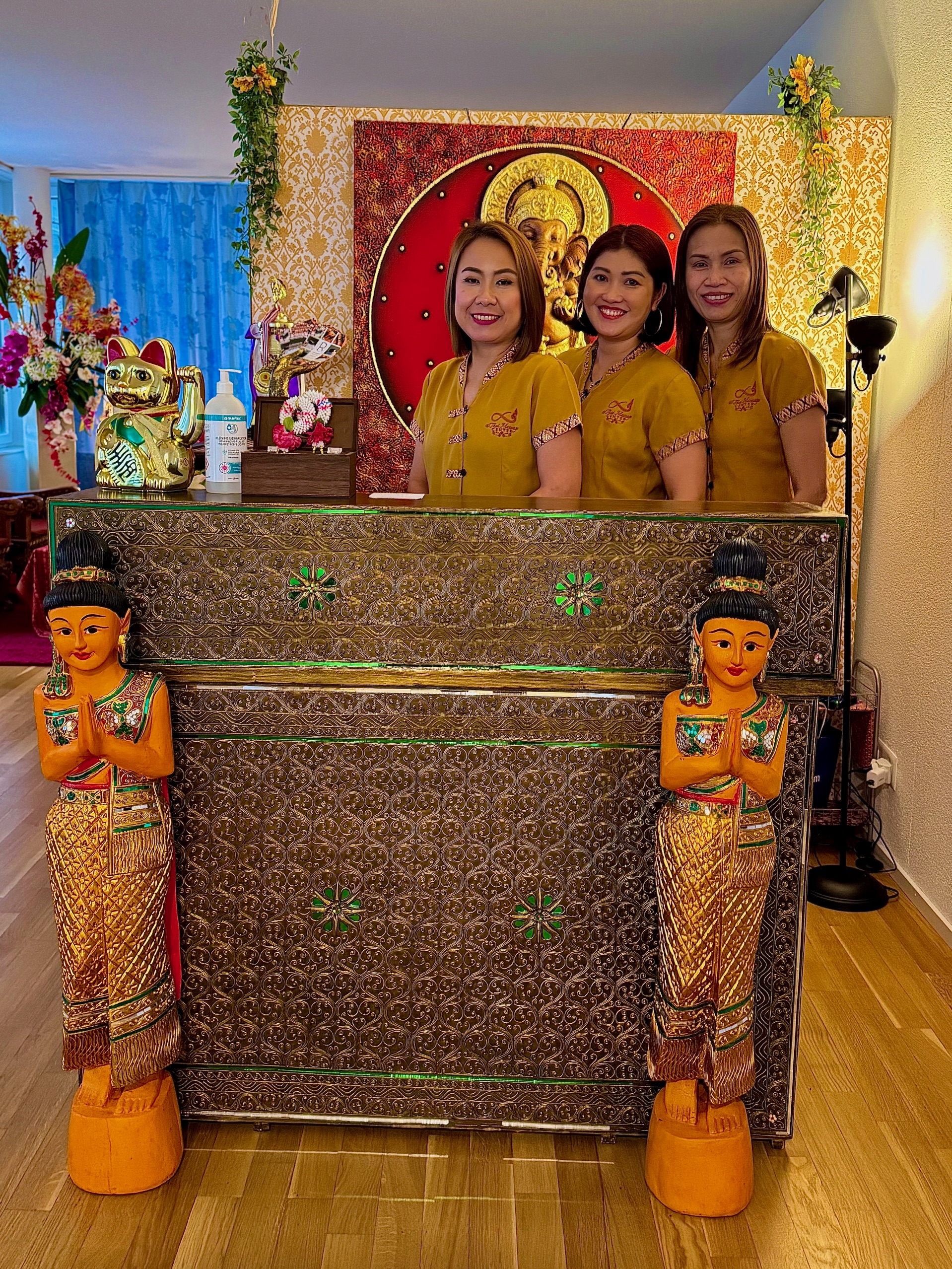 Thai Massage Center