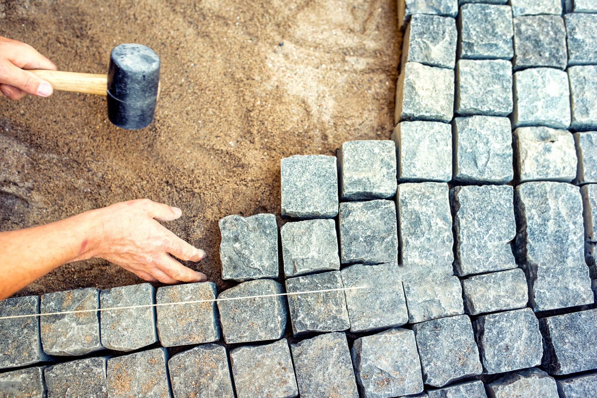 Lang Hauswartung - Klicken, um das Panorama Bild vergrössert darzustellen