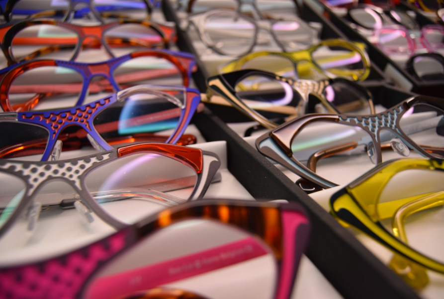 👀💖 Looser Optik AG  👀💖