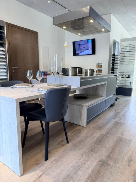 Dal Moro Création Sàrl : Cuisine, Salle-de-bains, Dressing, Travaux rénovation d'intérieur