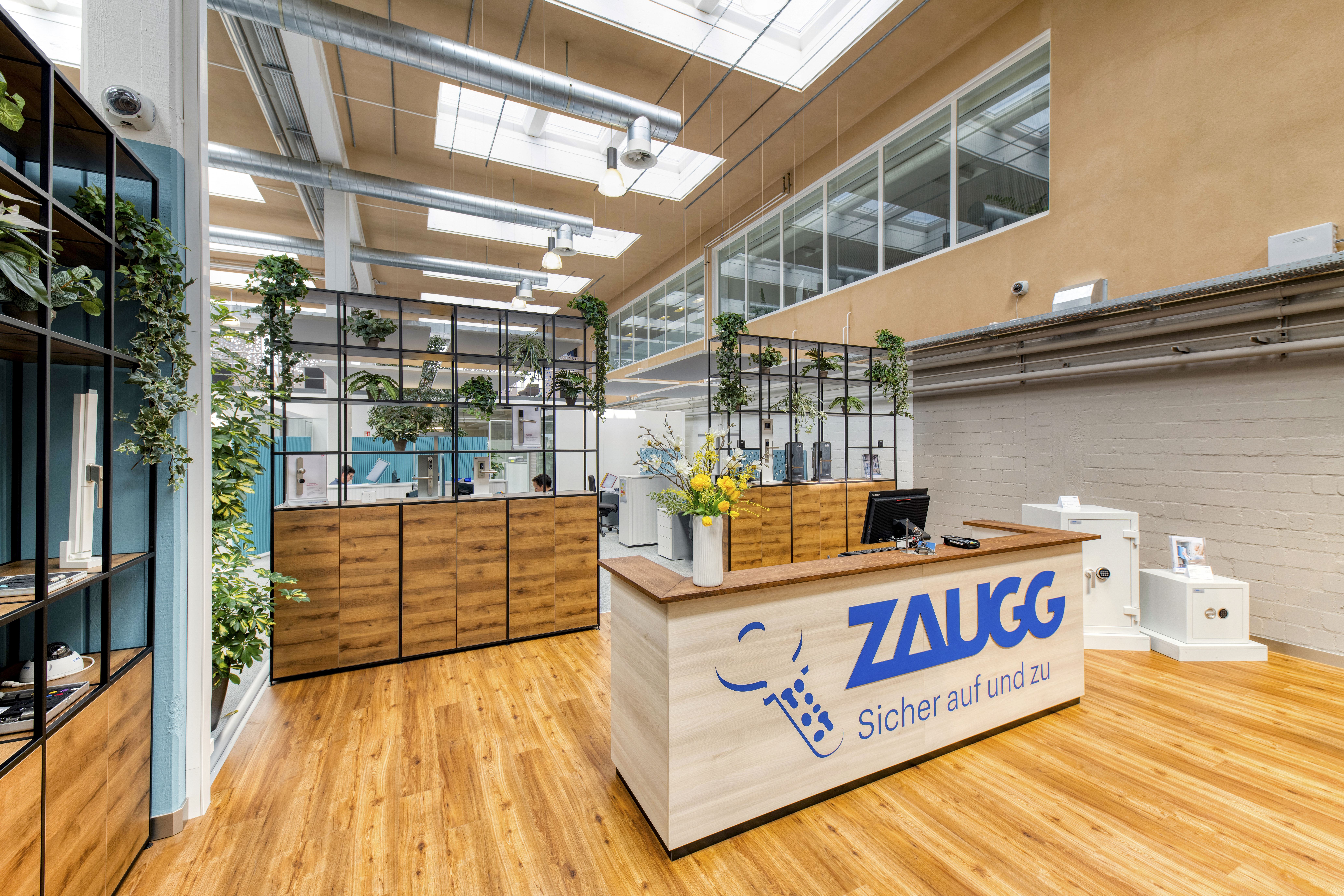 Zaugg Schliesstechnik AG – click to enlarge the panorama picture