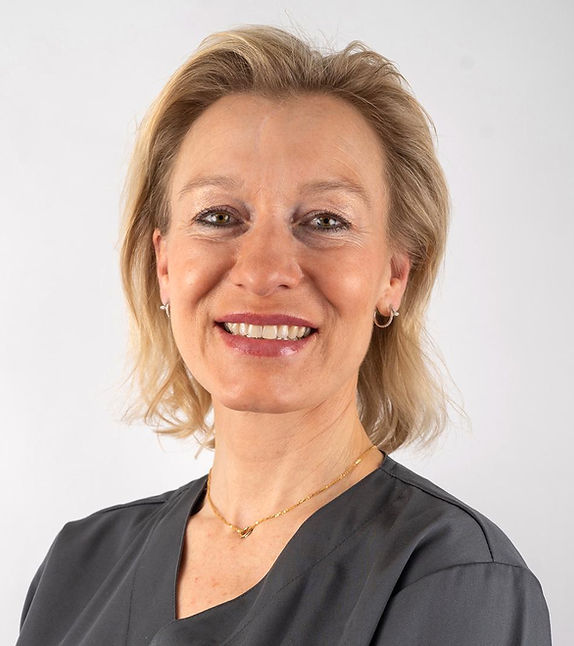 Dresse Daniela Alfers-Logo